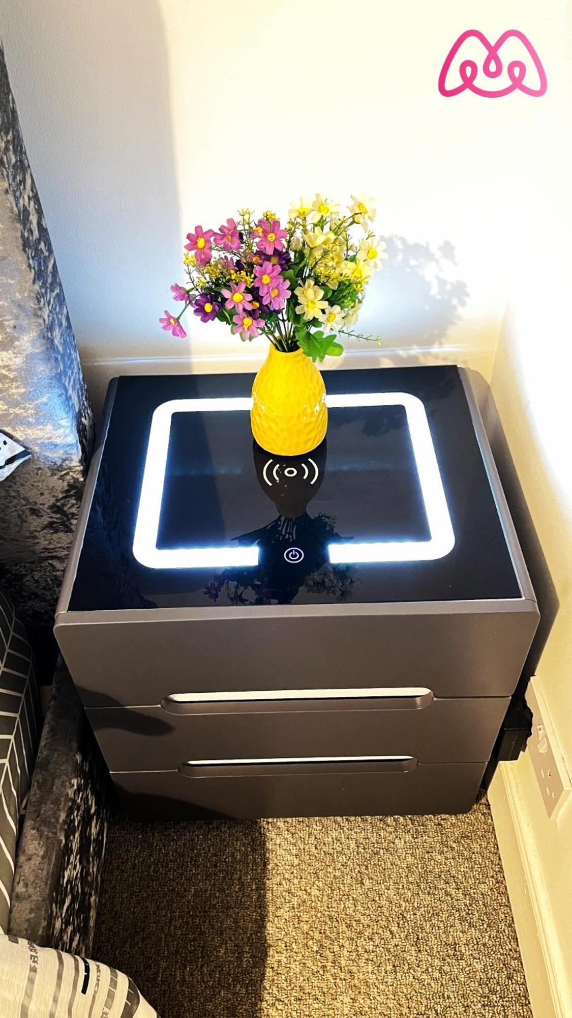 2 Bedrooms Entire Apartment Self Check In Kelty Екстер'єр фото